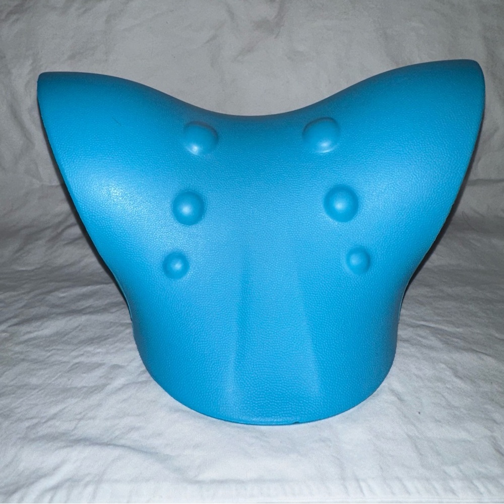 RESTCLOUD Blue Neck and Shoulder Relaxer